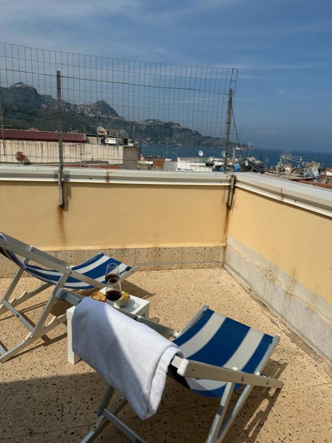 Attico Di Giggia Apartment Giardini Naxos Exterior foto