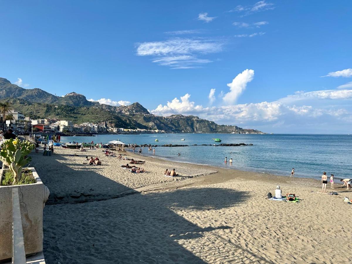 Attico Di Giggia Apartment Giardini Naxos Exterior foto